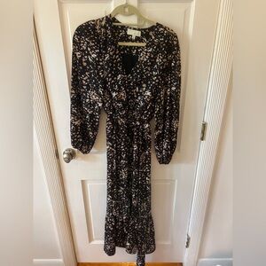 Elegant Black and Cream Women's Dress